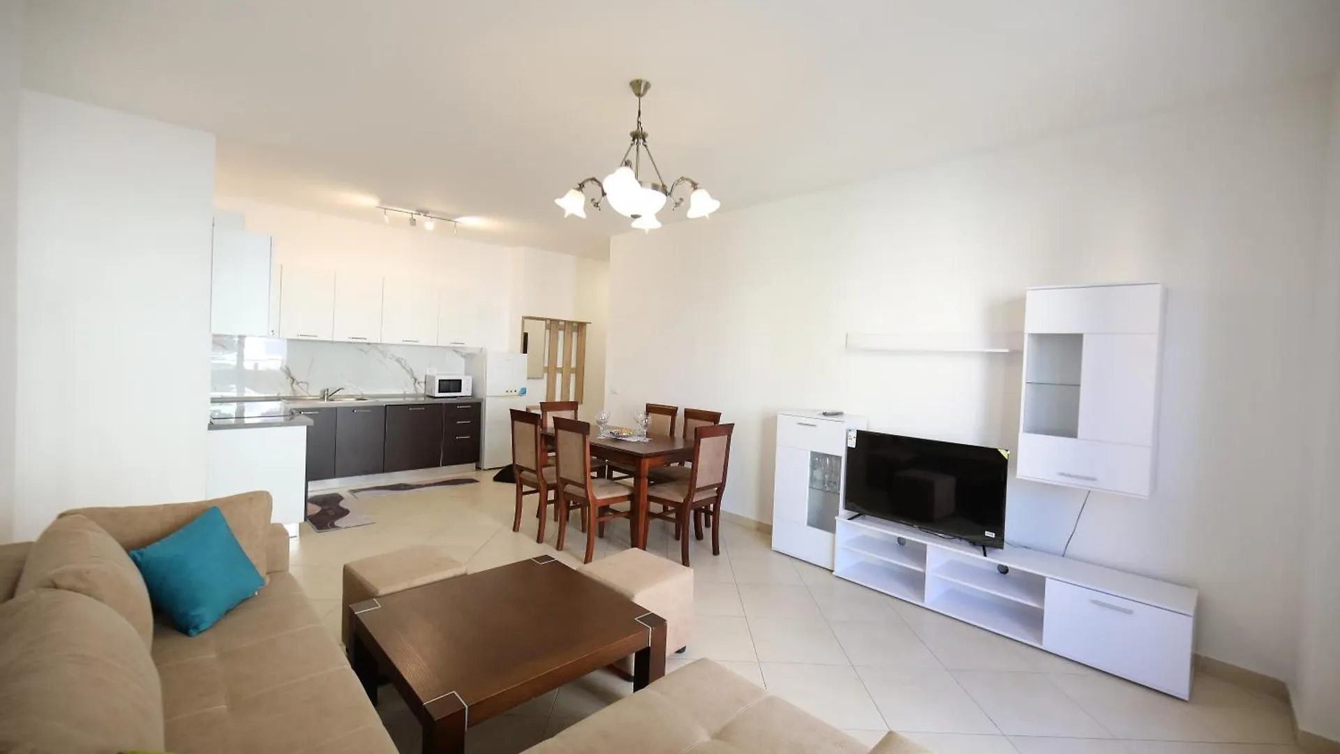 Sonila Appartement Vlore